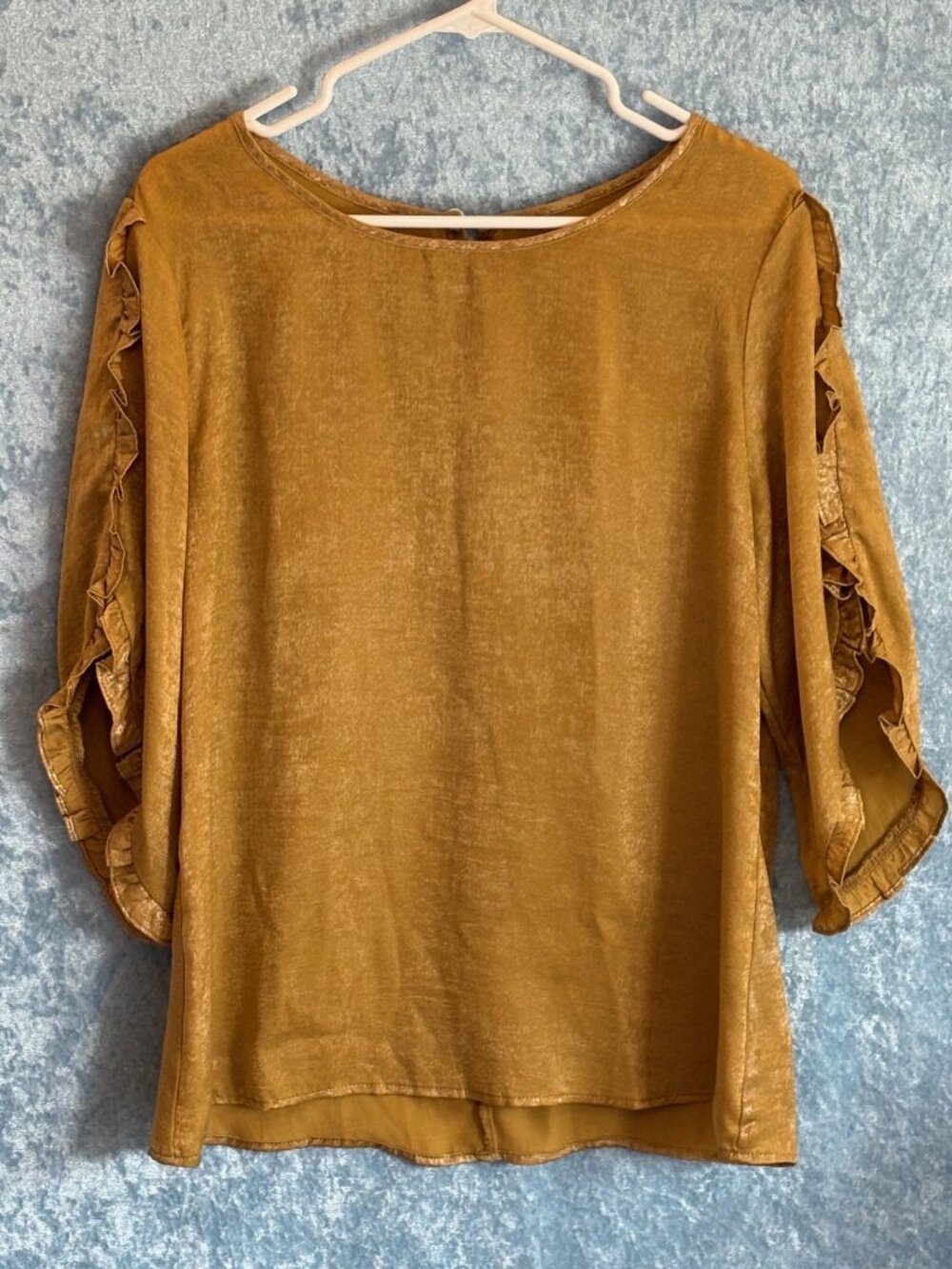 Gold Top Blouse Ruffled 3/4 Sleeves and Round Neckline. Costume Piece? M or L?